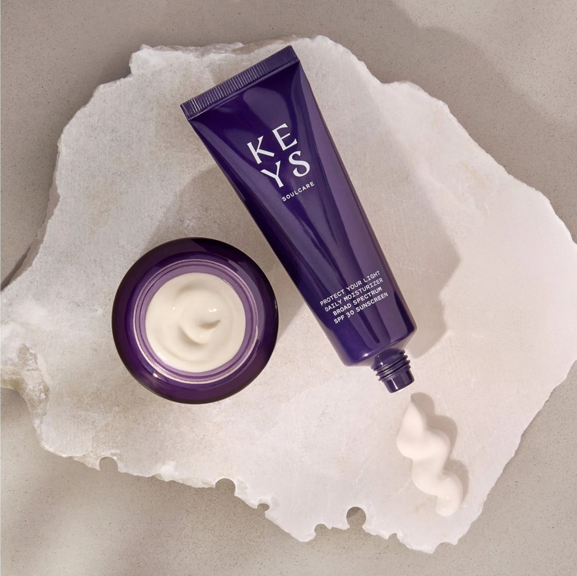 Protect Your Light Daily Moisturizer Broad Spectrum SPF 30 Sunscreen - Image 6